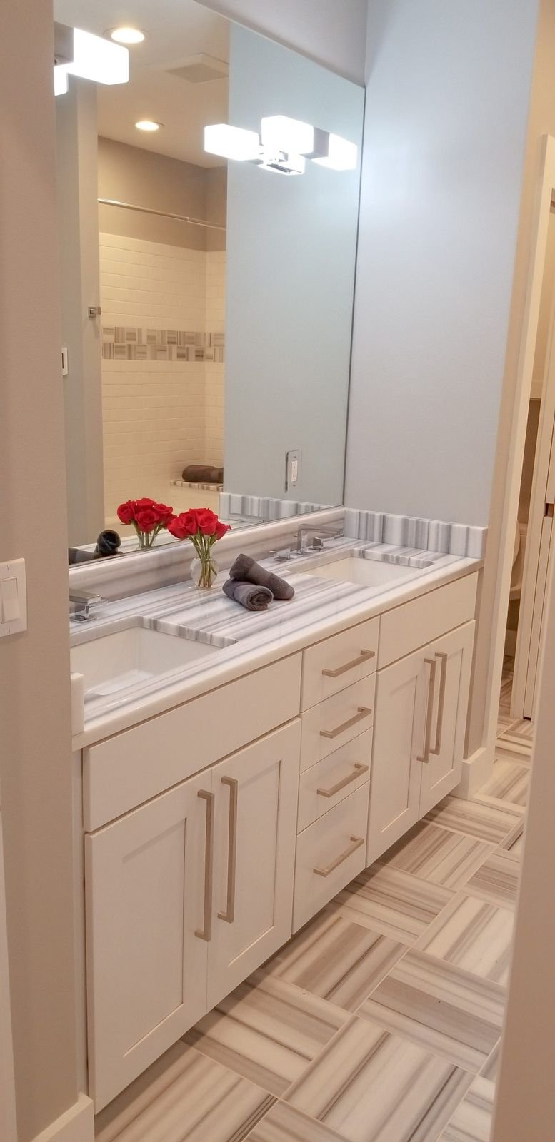 Coastal home interior with custom millwork and finish carpentry